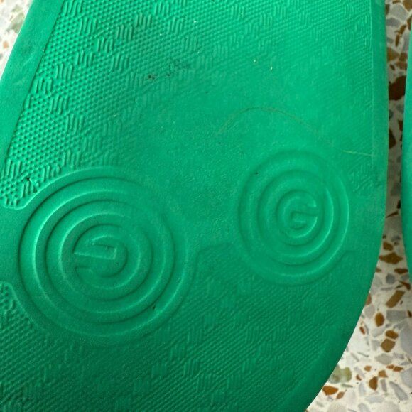 Gucci logo green rubber slides size 39 - Picture 7 of 10